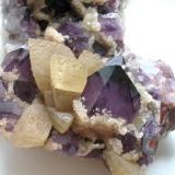 Calcite, amethyst
Juchem quarry, Niederwörresbach, Hunsrück, Rhineland-Palatinate, Germany.
Picture width: 9 cm
Extremely large amethyst crystals for this locality! (Author: Andreas Gerstenberg)