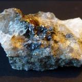 MolibdenitaLa Primera Mine, Cabeza Líjar, Guadarrama, Comarca Sierra de Guadarrama, Community of Madrid, Spain4 x 4 cm (Autor: javier ruiz martin)