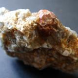 GranateLa Alameda de Gardón, Comarca Campo de Argañán, Salamanca, Castile and León, SpainPieza de 6 cm., cristal de 2 cm. (Autor: canada)