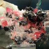 Rhodocrosita, tetraedrita
Sweet Home Mine, Colorado, USA,
12x9cm
 (Autor: Raul Vancouver)