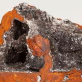 Calcita con Limonita y Hematites
Mina Ojuela, Mapimí, Durango, México
15x12 cm
Detalle de la anterior (Autor: victor chaul chamut)