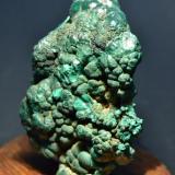 MalaquitaTeresita Mine (Aramo Mine; Texeo Mines), Llamo, Riosa, Comarca de Oviedo, Principality of Asturias (Asturias), Spain10 x 7 x 5 cm. (Autor: Quexigal)