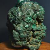 MalaquitaTeresita Mine (Aramo Mine; Texeo Mines), Llamo, Riosa, Comarca de Oviedo, Principality of Asturias (Asturias), Spain10 x 7 x 5 cm. (Autor: Quexigal)