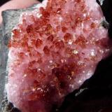 Shigaite and Rhodochrosite
N&rsquo; Chwaning 2 (KMF)
33 x 31 mm
Same as above (Author: Pierre Joubert)