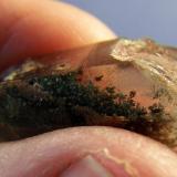 Quartz with chlorite inclusions
Villiersdorp, Western Cape, SA
29 x 11 x 10 mm (Author: Pierre Joubert)