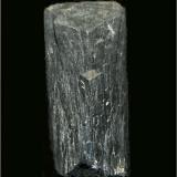 Ilvaita
Mina Huanggang - Kèshíkèténg Qí - Chifeng - Inner Mongolia A.R. - China
2.5 x 2.5 x 5.5 cm (Autor: Mijeño)