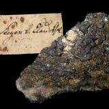 Galena, marcasite
Alter Segen mine, Clausthal, Harz mtns., Lower Saxony, Germany.
7 x 3,5 cm
An 18th Century find, former Zwickau museum collection (Saxony, Germany). (Author: Andreas Gerstenberg)