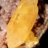 Mimetite
Tsumeb, Namibia
1 cm
Mimetite, double terminated crystal (Author: Herman van Dennebroek)