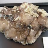Fluorite, Calcite, Bitumen
Annabel Lee Mine, Cave-in Rock District, Hardin County, Illinois, USA
27.5 x 18.6 x 12 cm (Author: Don Lum)