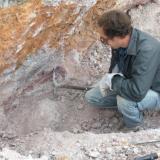 Jay M. with 22.5 kg geode
Dugway, Utah, USA (Author: John Medici)