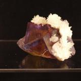 Fluorite, Calcite
Minerva #1 Mine, Cave-in Rock District, Hardin County, Illinois, USA
6.5 x 6.2 x 5.0 cm (Author: Don Lum)