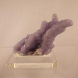 Fluorite
Minggang Fluorite Mine, Shihe District, Xinyang  Prefecture, Henan Province, China
7.2 x 4.4 x 2.8 cm

Stalactitic Botryoidal Fluorite (Author: Don Lum)