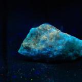 Apatito con Diópsido - Fluorescente
Bancroft, Ontario, Canadá
52x30x20 mm (Autor: Juan María Pérez)