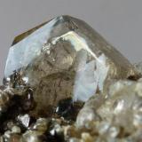 Apatito, Moscovita
Panasqueira, Beira Baixa, Portugal
5 x 4 cm. El Apatito 1 cm.

Detalle (Autor: javier ruiz martin)