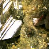 Anglesite
Monteponi Mine, Cagliari, Sardegna, Italy
25 x 4 mm (Author: Mark Ost)