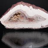 Cuarzo, Calcita - Fluorescente
Idar-Oberstein, Hunsrück, Renania, Alemania
11 x 6 x 5 cm (Autor: Iván Blanco (PDM))
