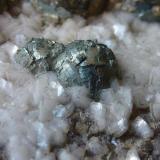 Pirita, Marcasita, Dolomita y EsfaleritaReocín Mine, Reocín, Comarca Saja-Nansa, Cantabria, Spain10 x 6 cm. (Autor: javier ruiz martin)