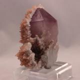 Quartz (var Amethyst), Calcite
Daye, Hubei, China
7.0 x 6.5 x 4.5 cm (Author: Don Lum)