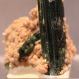 Tourmaline var Indicolite
Minas Gerais, Brazil
3.7 x 3.2 cm (Author: Don Lum)