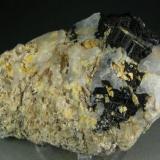 Turmalina (Grupo)<br />Zona Embalse de Almendra, Sardón de los Frailes, Comarca Tierra de Ledesma, Salamanca, Castilla y León, España<br />11x5 cm<br /> (Autor: antoniopedro)