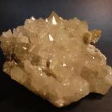 Quartz
2nd Sovetskii Mine, Dalnegorsk, Russia
15.2 x 13 cm

Beta-Quartz (Author: Don Lum)