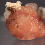 Olmiite, Calcite
N’Chwaning II Mine, Kalahari Manganese Fields, South Africa
4.2 x 3.3 cm (Author: Don Lum)