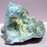 Aragonito
Cantera Santa Bárbara, Sobrado, León, Castilla y León, España
8 x 7 cm

Aragonito azul (Autor: Cristalino)