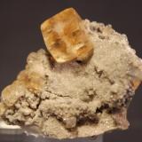 Fluorite
Stoneco Inc, Lime City Quarry, Wood County, Ohio, USA
4.2 x 3.4 x  2.6 cm (Author: Don Lum)