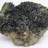 Epidote
Khowrin Mount, Kohandan (East of Tafresh), central Iran
12.5 x 11 x 5.2 cm (Author: vhairap)