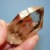 Smoky quartz
Brandberg, Namibia
76 x 38 x 35 mm
Same as above. (Author: Pierre Joubert)