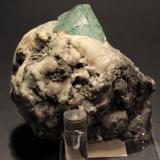 Beryl (var Emerald)
Colombia
5.7 x 4 cm (Author: Don Lum)