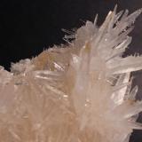 Calcite
Hunan Province, China
22.2 x 13 cm (Author: Don Lum)