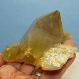 Quartz with rutile and feldspar.
Van Rhynsdorp, Western Cape, South Africa.
105 x 90 x 44 mm
Same as above. (Author: Pierre Joubert)