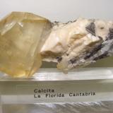 Calcita
Mina La Cuerre, Rionansa, Zona Minera de La Florida, Sierra de Arnero, Cantabria, España
11x4cm (Autor: jaume.vilalta)