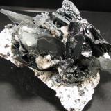 Hematites
Nador, Región Oriental, Marruecos.
72 x 60 x 40 mm. (Autor: José Luis Zamora)