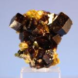 Andradite, Epidote
Marki Khel, Spin Ghar Range, Khogyani District, Nangahar Province, Afghanistan
3.5 x 3.1 cm (Author: Don Lum)