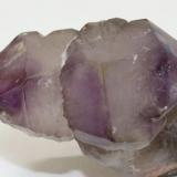 Cuarzo (variedad amatista)<br />Pedrera Mas Sever, Massabè (Mas Ceber), Sils, Comarca La Selva, Gerona / Girona, Cataluña / Catalunya, España<br />82x28x28 mm<br /> (Autor: carles)