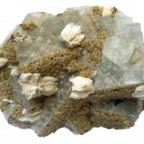 Fluorite, baryte, dolomite
Tannenboden Mine, Wieden, Black Forest, Baden-Württemberg, Germany
Specimen size 9,5 cm (Author: Tobi)
