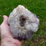 Amethyst quartz and unknown mineral, possibly calcite.
Brandberg, Namibia
129 x 119 x 89 mm
Same as above.  Bottom of specimen. (Author: Pierre Joubert)