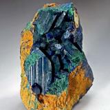 Azurite
Chessy, Rhône, France
8 cm high
with pseudomorphose in malachite (Author: Roger Warin)