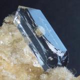 Yeso<br />Canteras de Alabastro, Fuentes de Ebro, Delimitación Comarcal de Zaragoza, Zaragoza, Aragón, España<br />Cristal de 1,7 cm.<br /> (Autor: javier ruiz martin)