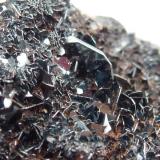 Hematites con pequeños cristales de Cuarzo<br />Mansilla de la Sierra, Comarca Anguiano, La Rioja, España<br />6 x 6 cm.<br /> (Autor: javier ruiz martin)
