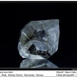 Quartz with hydrocarbons inclusions
Wadh, Pakistan
fov 12 mm (Author: ploum)