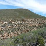 Quartz seams visible on the other side. (Author: Pierre Joubert)