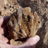 A quartz cluster from above mentioned pocket. (Author: Pierre Joubert)