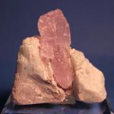 Spodumene variety Kunzite
Pech, Kunar Province, Afghanistan
6.6 x 6.5 cm (Author: Don Lum)