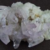 Quartz with Amethyst.
Piedra Parada, Tatatila, Veracruz, Mexico.
40 x 25 mm (Author: nurbo)