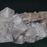 Fluorite included with aragonite, Quartz
2nd Sovetskii Mine, Dal’negorsk, Kavalerovo Mining District, Primorskiy Kray, Russia
7.2 x 5.2 cm (Author: am mizunaka)