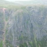 Back to the ’crystal cave’. I read about this in a climbing guide book. I spotted it from the top of Shelter Stone Crag - you can see it in this photo, dead centre but down a bit. I thought it would be worth a look! (Author: Mike Wood)