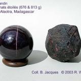 Almandine "Star Garnet"
Fanotaniana, Lake Alaotra, Madagascar.
2 other specimens (Author: Roger Warin)